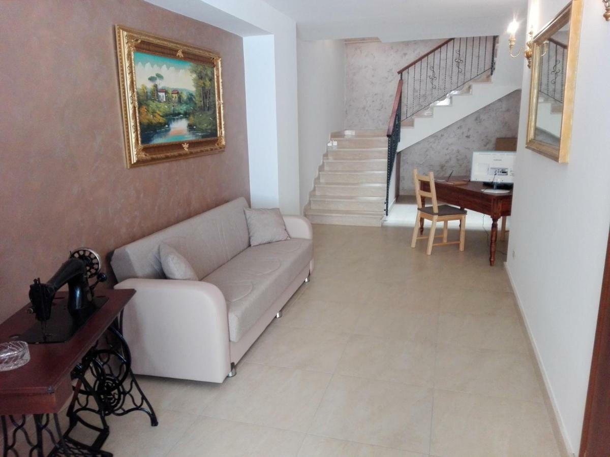 B&B Dante Barrafranca Exterior foto